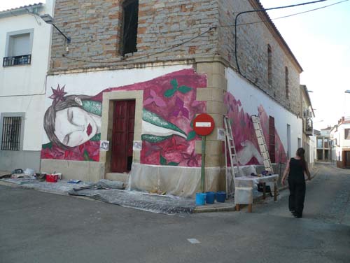 P1400892